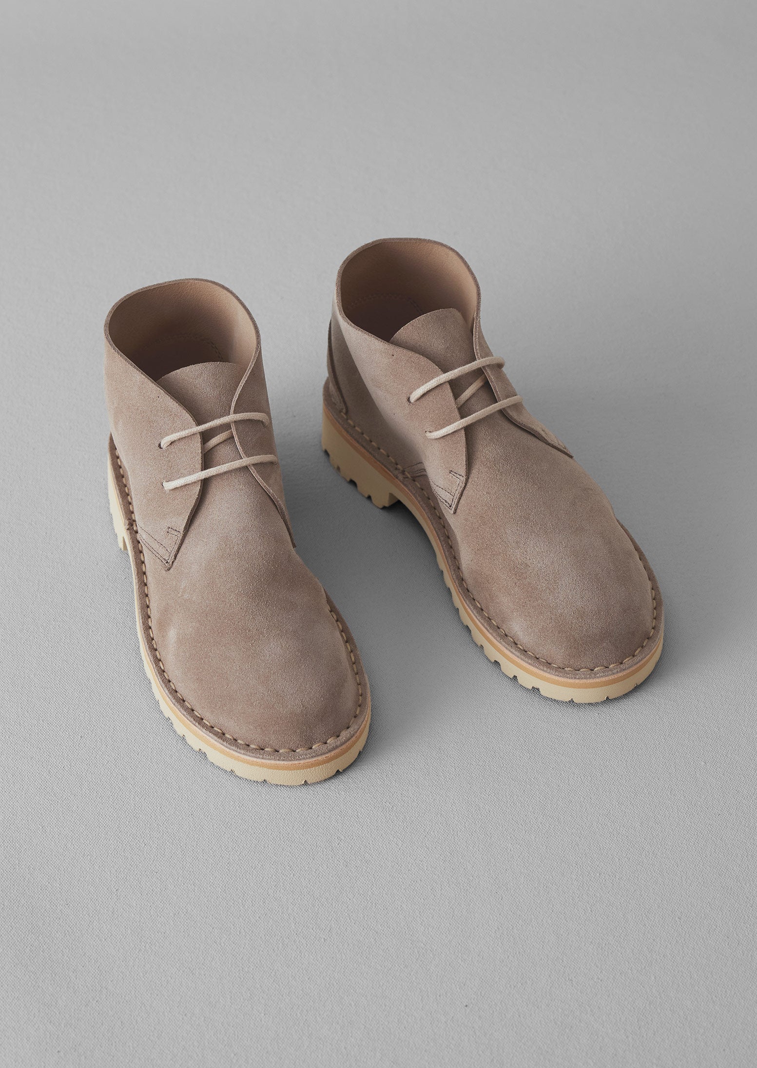 Clarks desert boot sand suede online