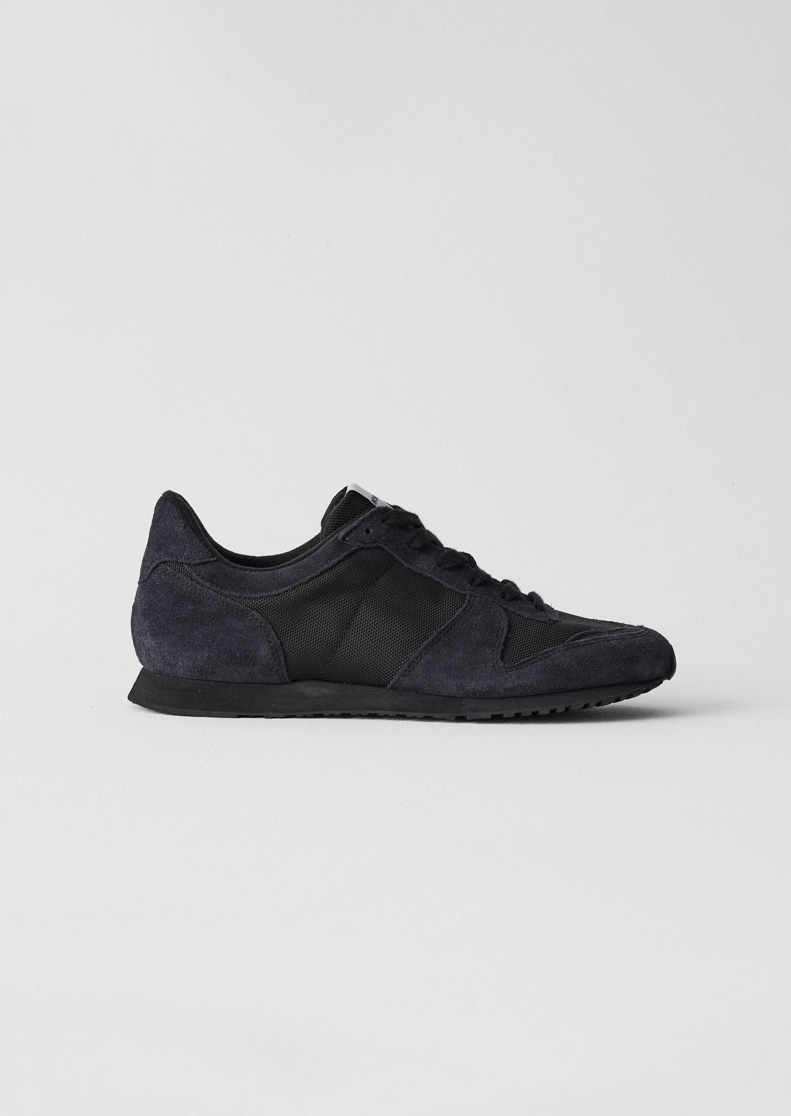 Novesta Marthon Runner Trainers | Oil | TOAST