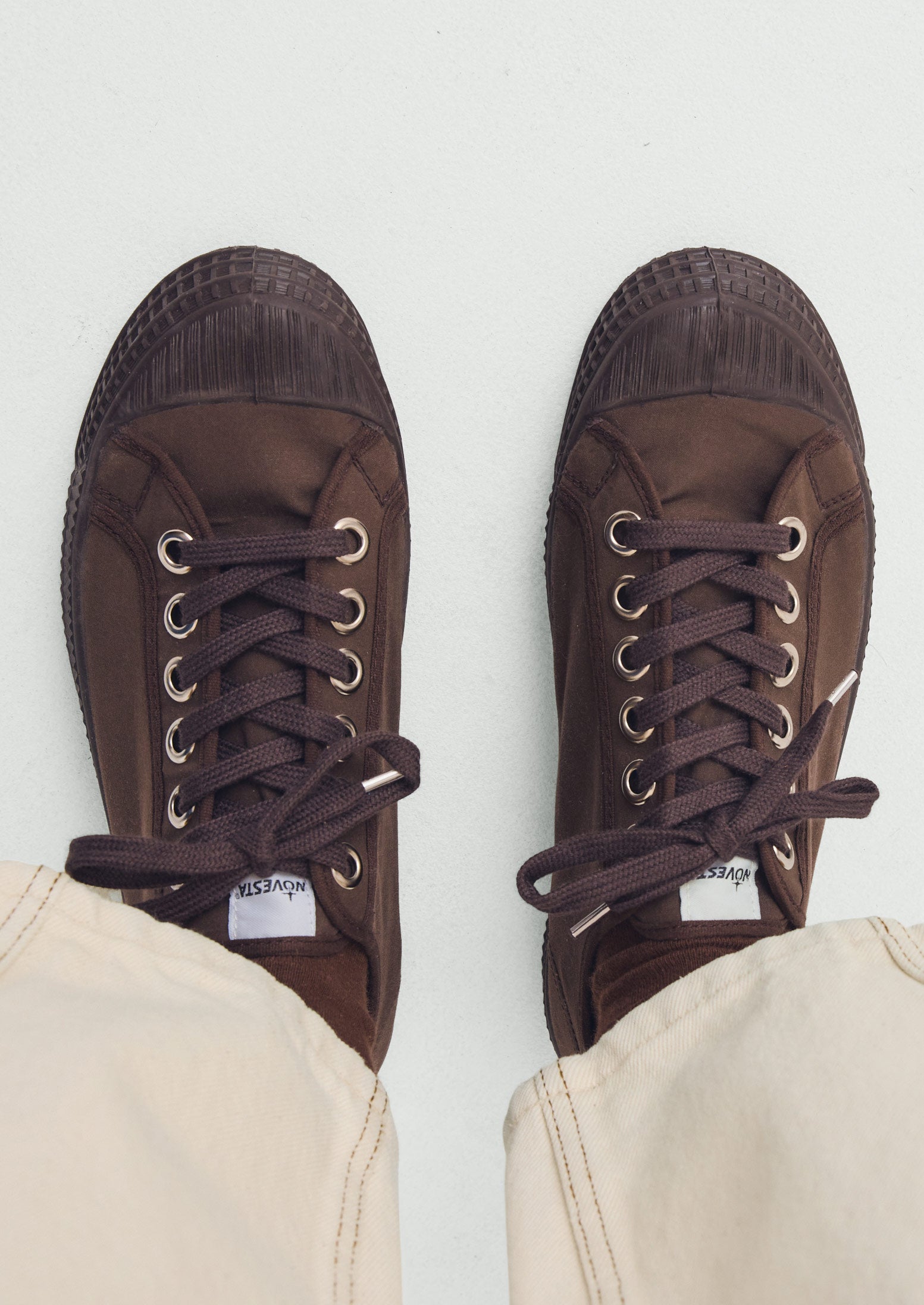 Novesta Star Master Waxed Cotton Plimsolls | Chocolate Brown | TOAST