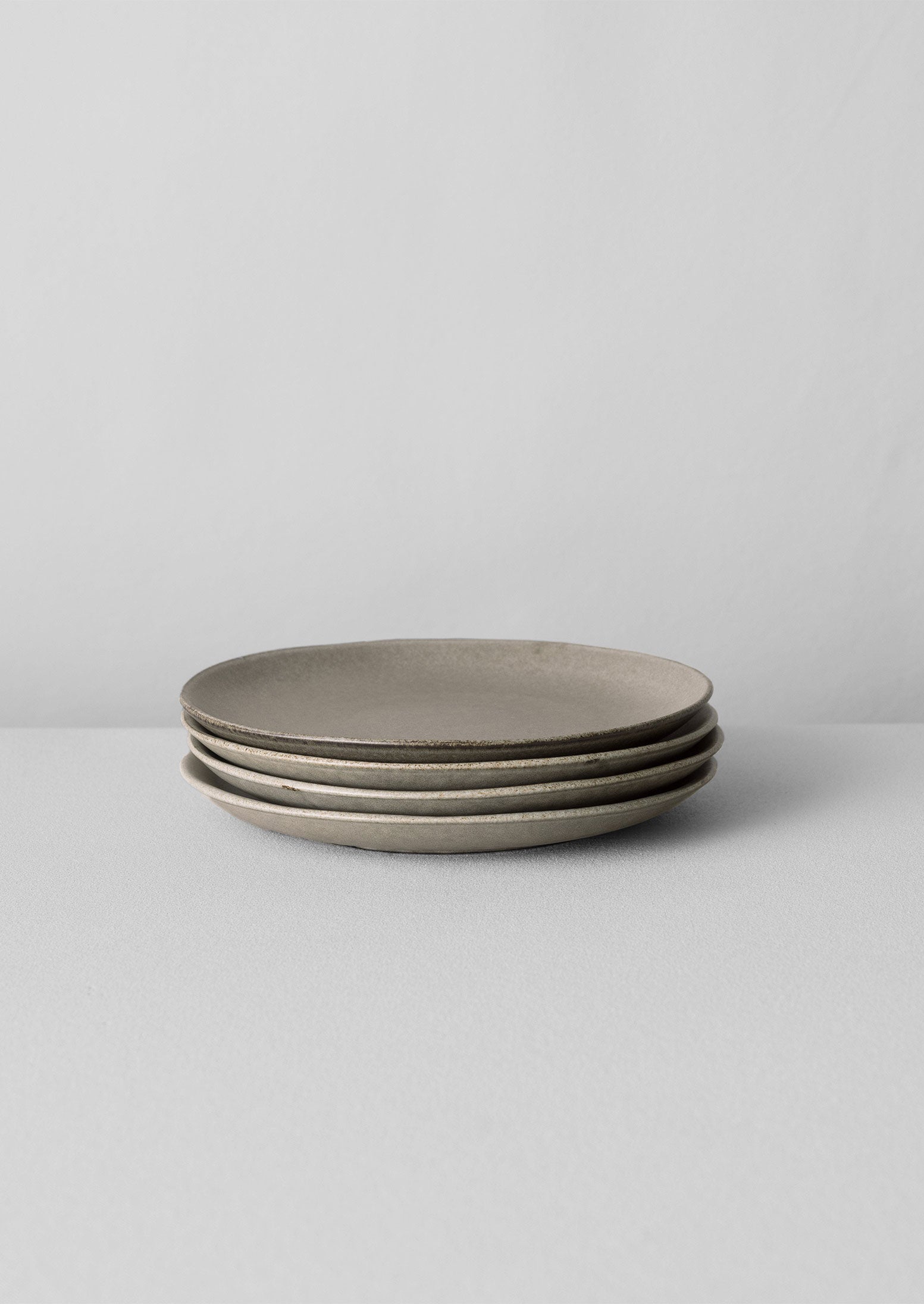 Cove Stoneware Dinner Plate | Speckled Grey | TOAST