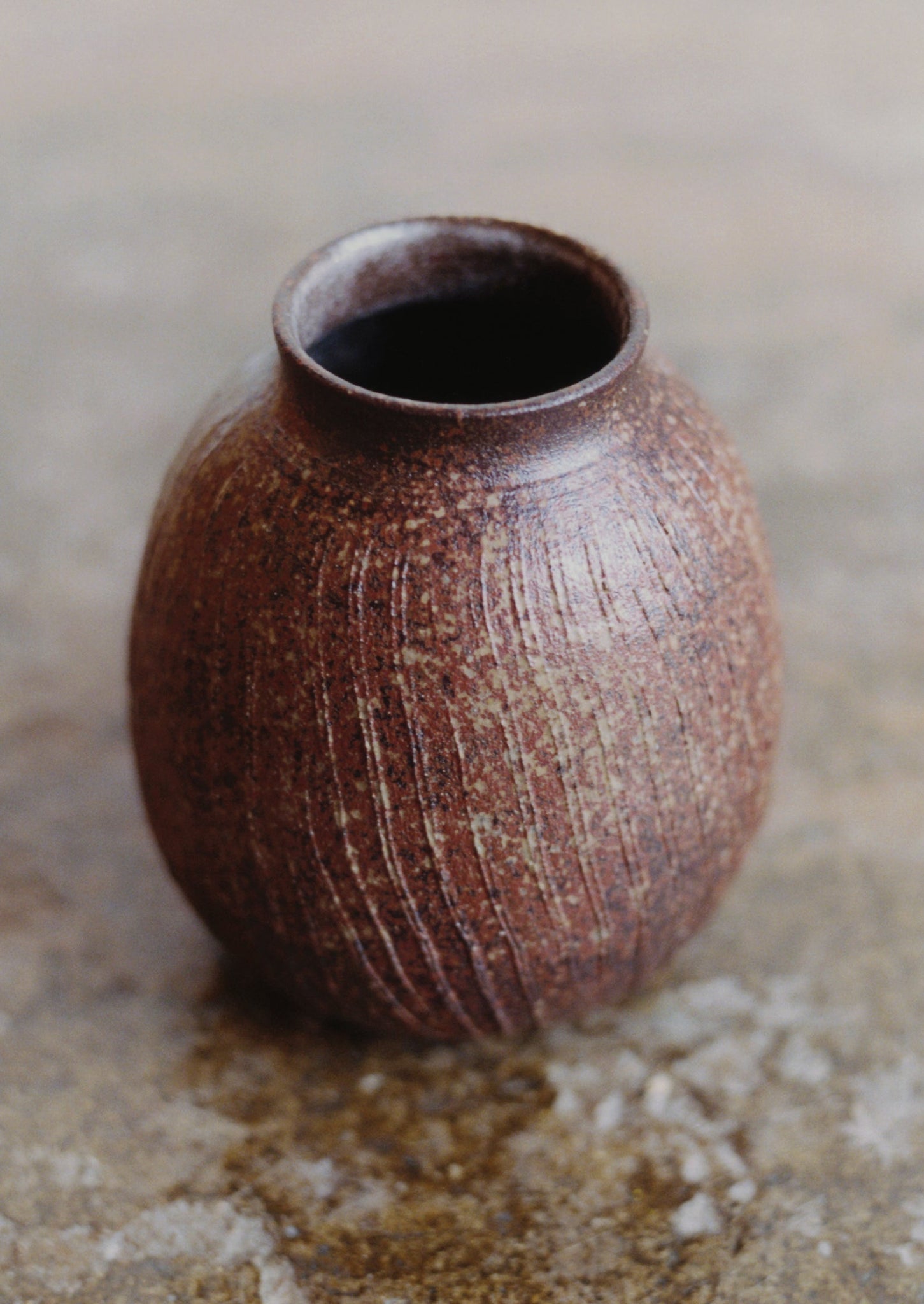 Laerke Moller Hansen Bud Vase | Brown/Olive