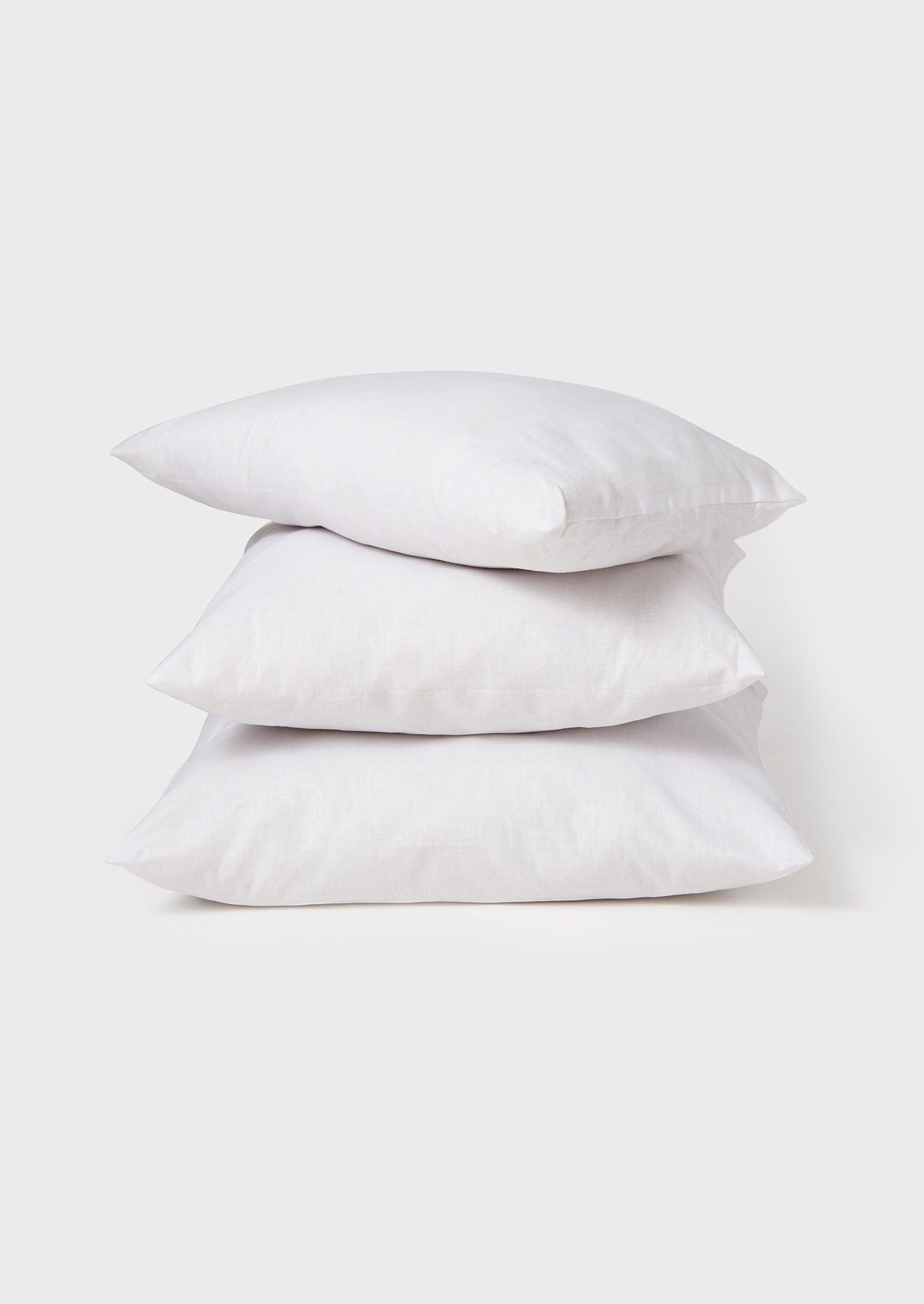 Medium Square Wool Pillow Pad | White