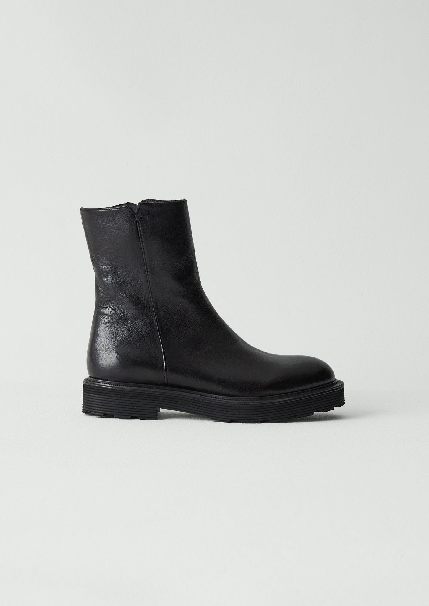 Sturlini Tall Leather Boots | Black