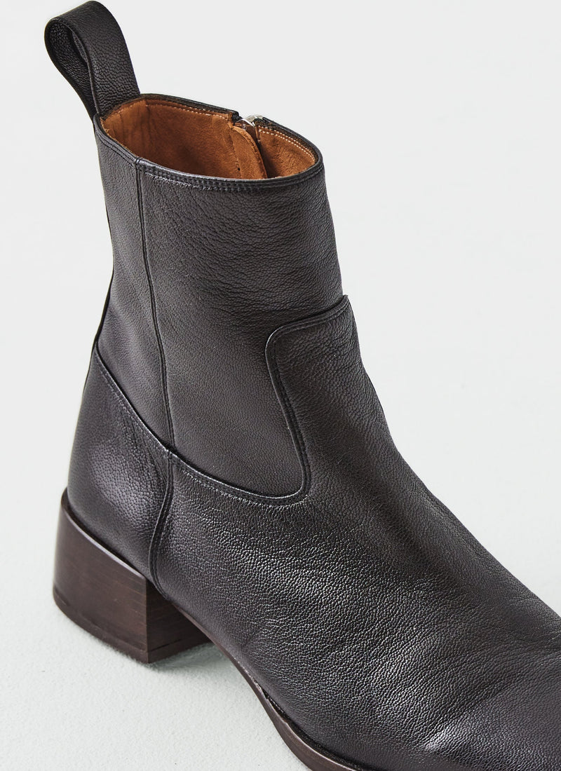 Chie Mihara Leather Zip Up Boots | Black