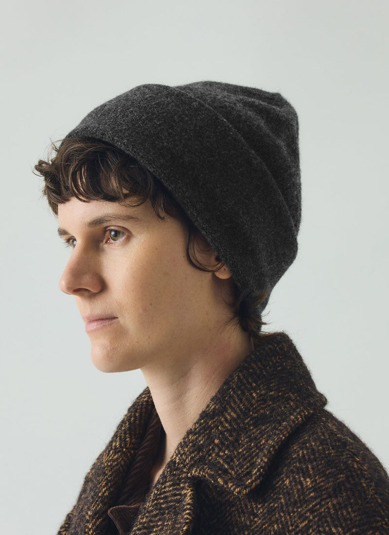 Washed Lambswool Beanie | Charcoal