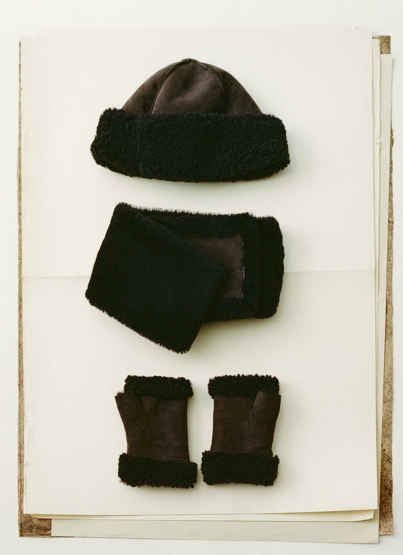 Owen Barry Sheepskin Hat | Dark Brown