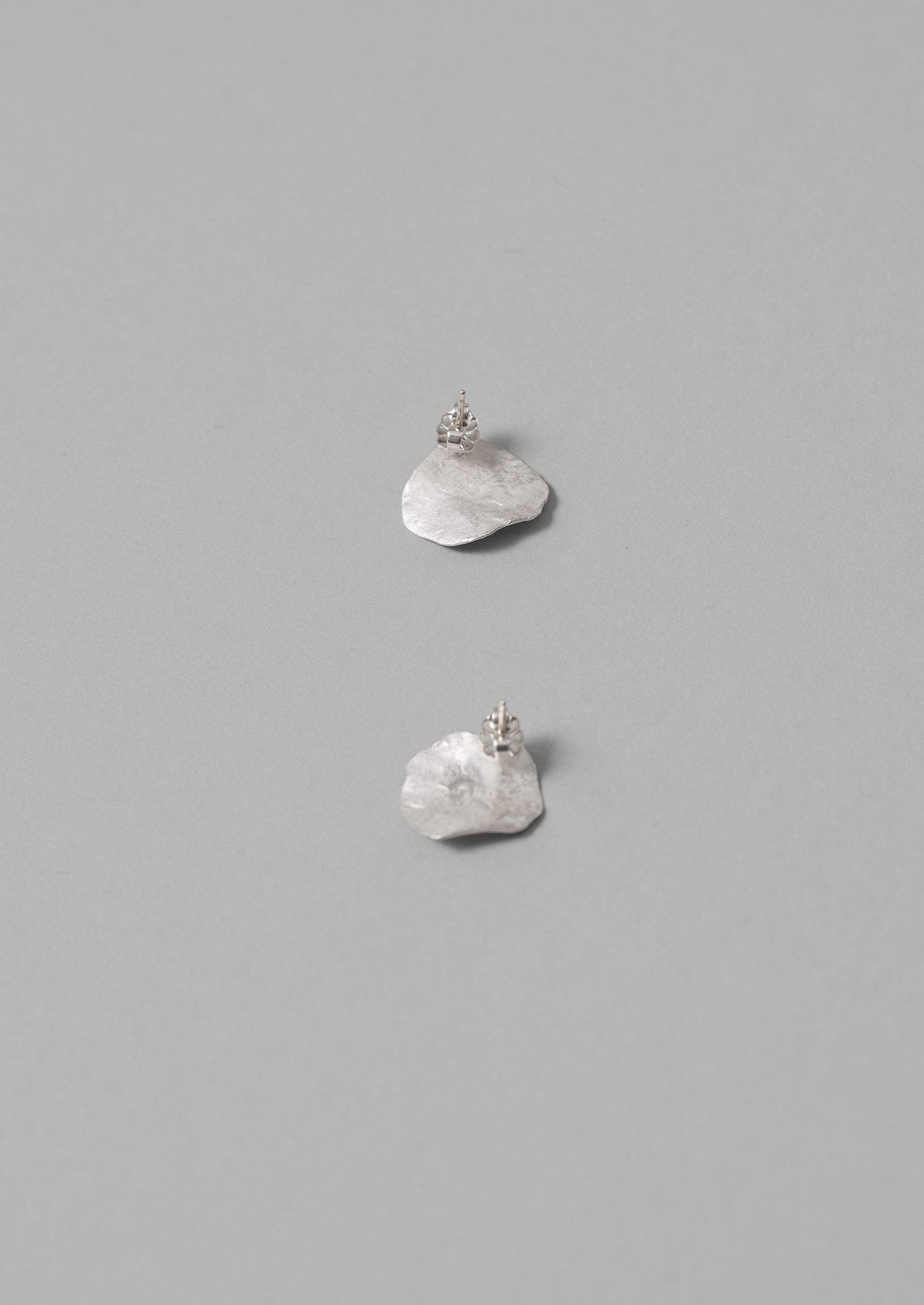 Emily Nixon Flat Rock Stud Earrings | Silver