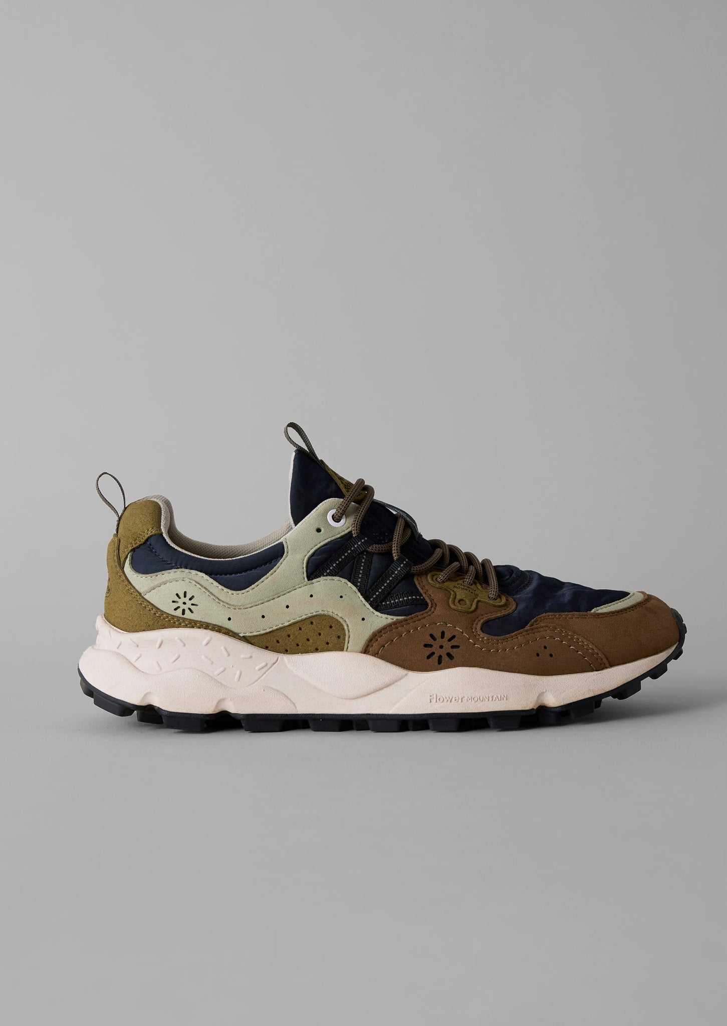 Flower Mountain Yamano Kaiso Panelled Sneakers | Navy/Sage