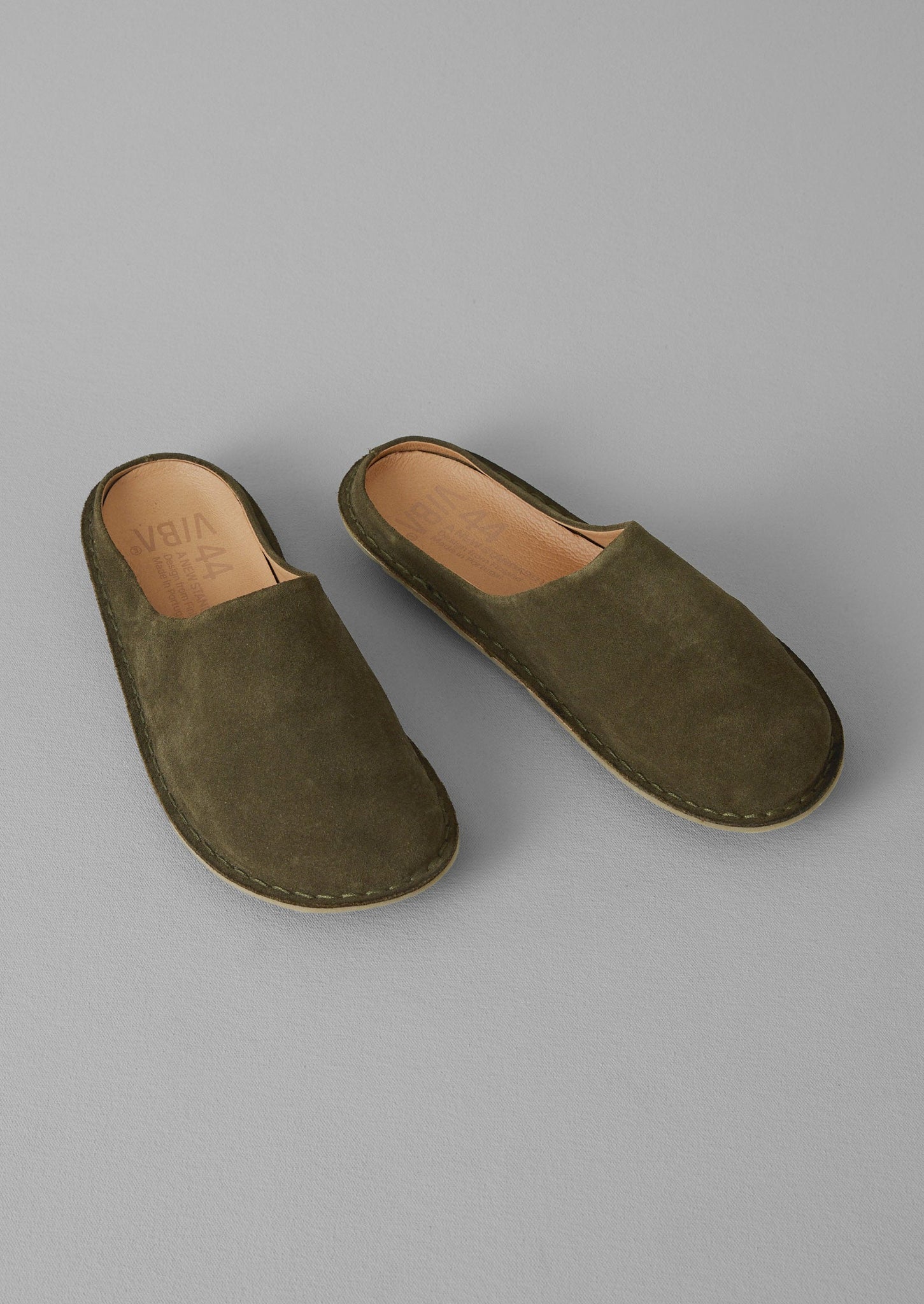 Vibae Suede Mules | Olive