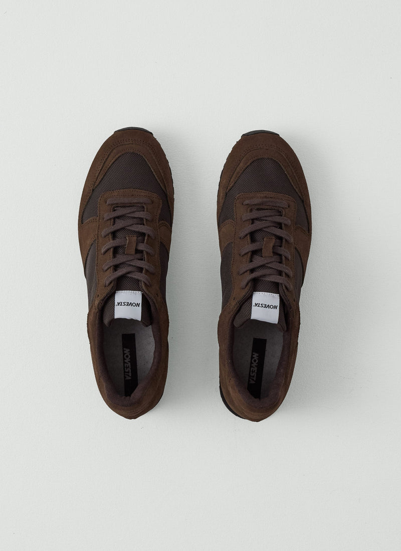 Novesta Marthon Runner Trainers | Bitter Chocolate