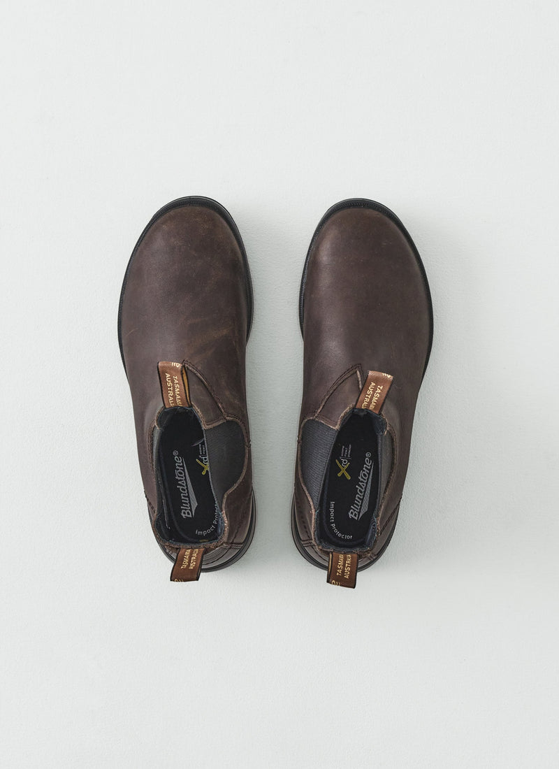 US Blundstone Terrain Leather Pull on Boots | Dark Brown