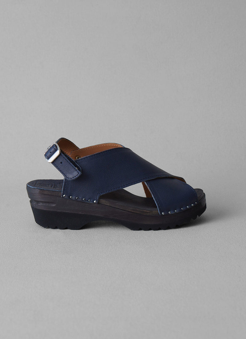 Troentorp Leather Clog Sandals | Navy