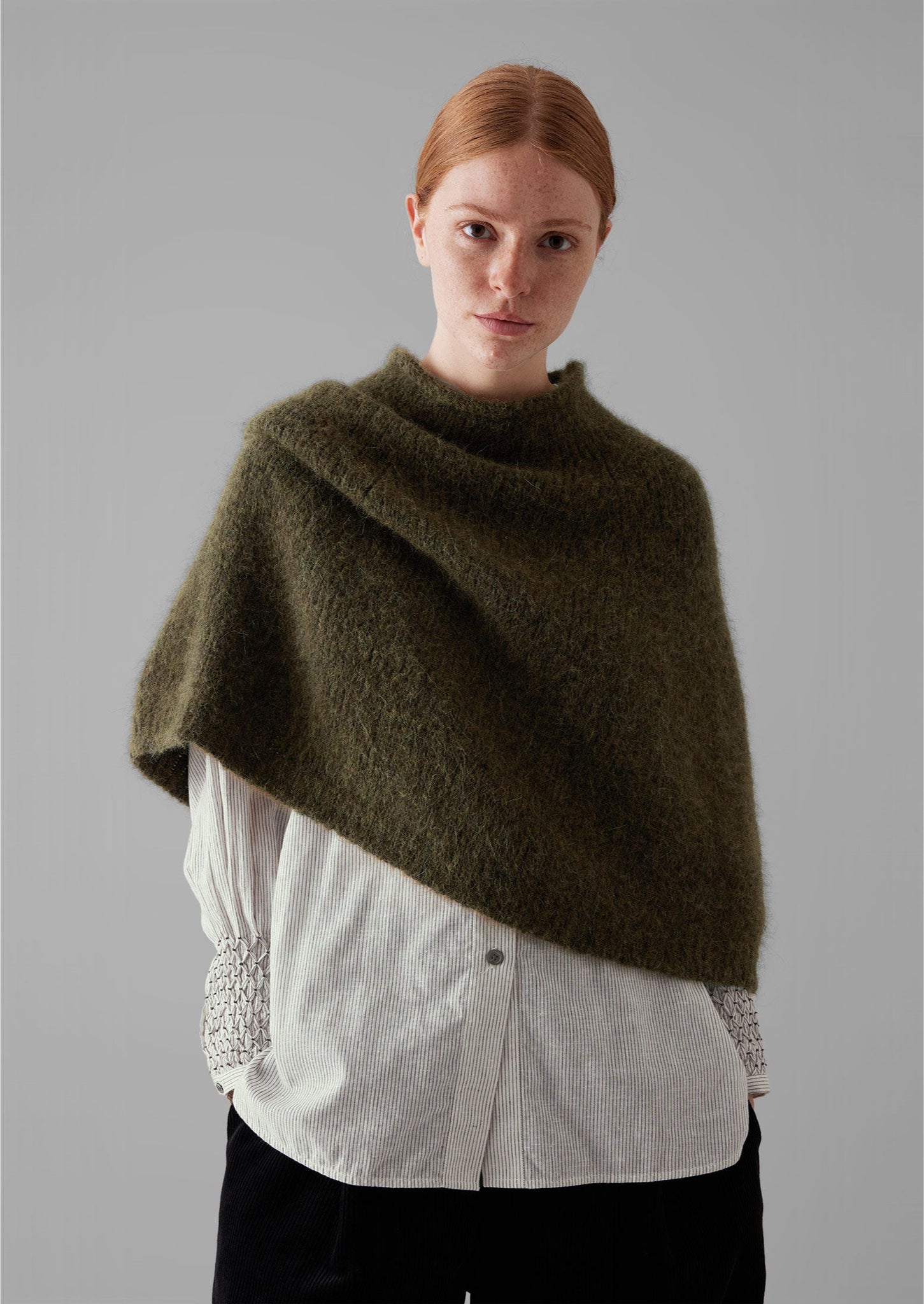 Lofty Alpaca Blend Knitted Poncho | Olive