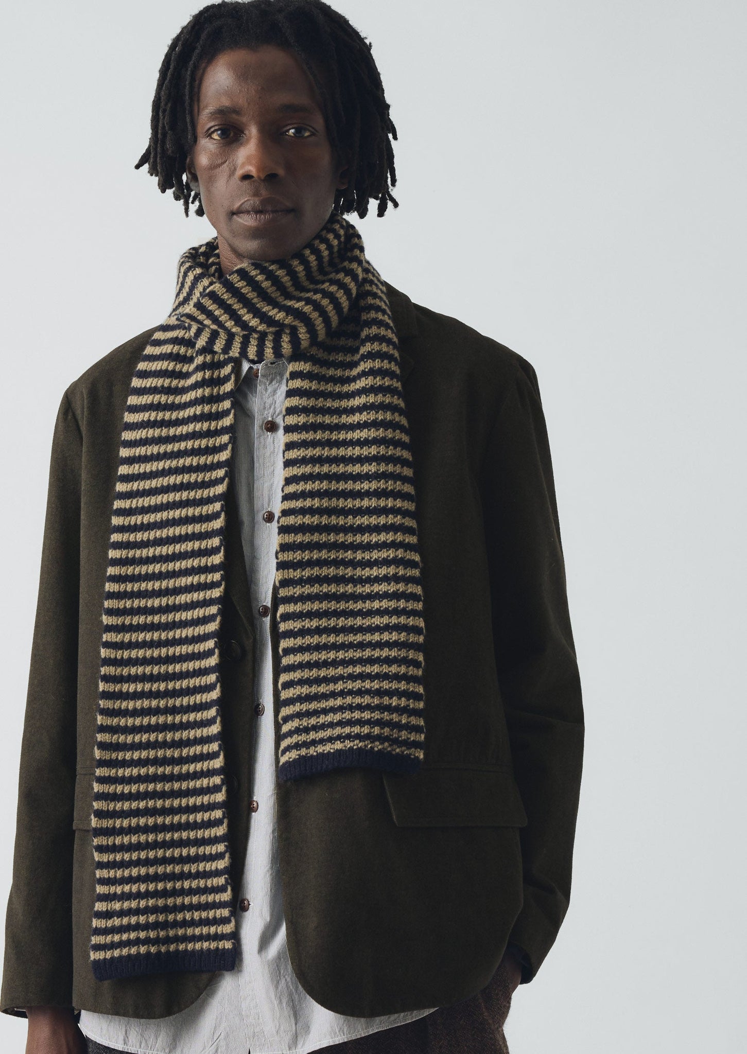 Micro Cable Striped Wool Scarf | Navy/Putty