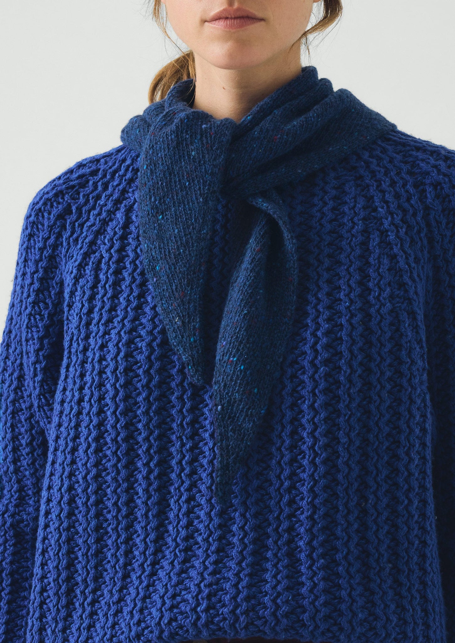 Donegal Merino Bandana | Ink Blue