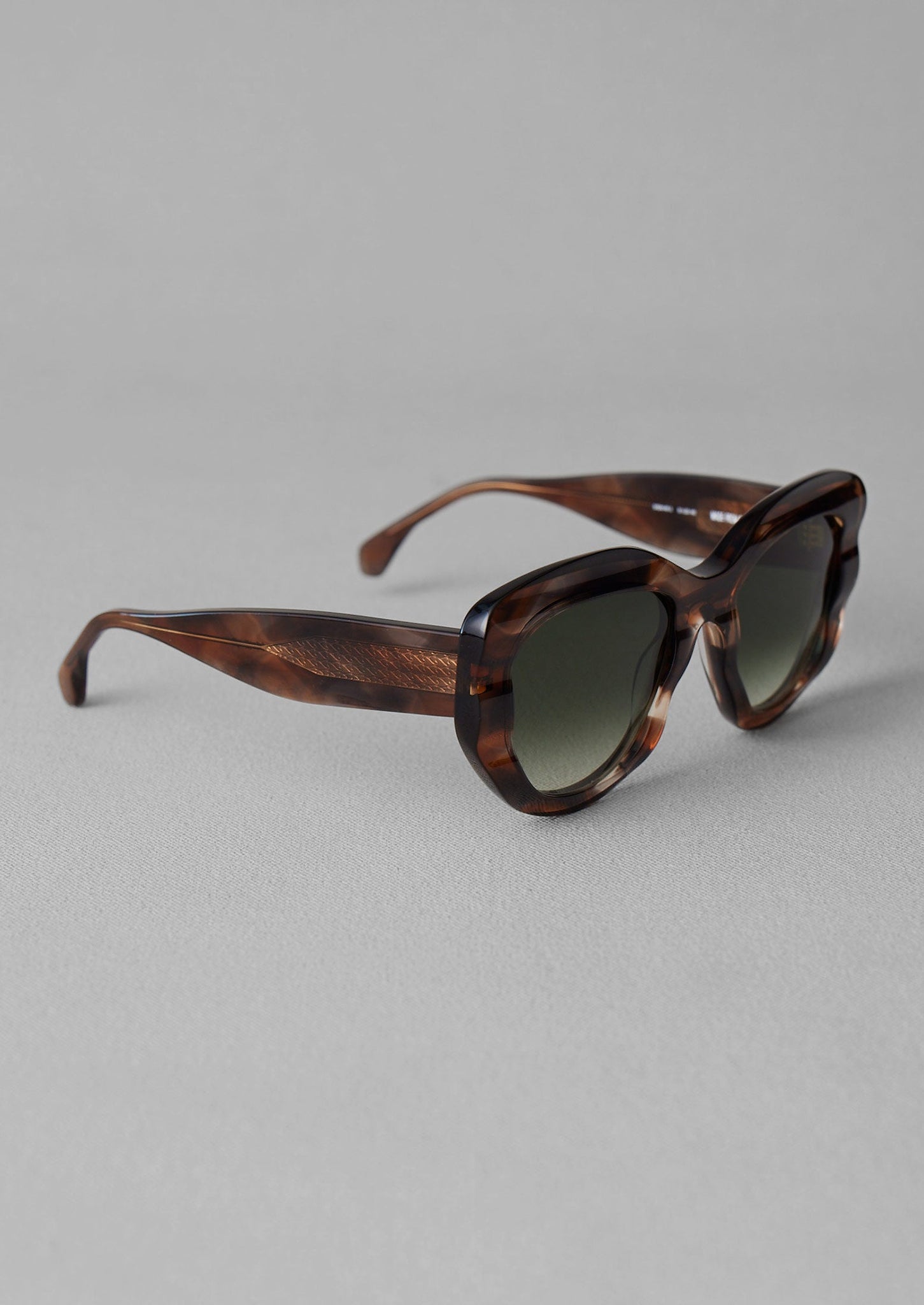 Dick Moby Bugged Sunglasses | Havana