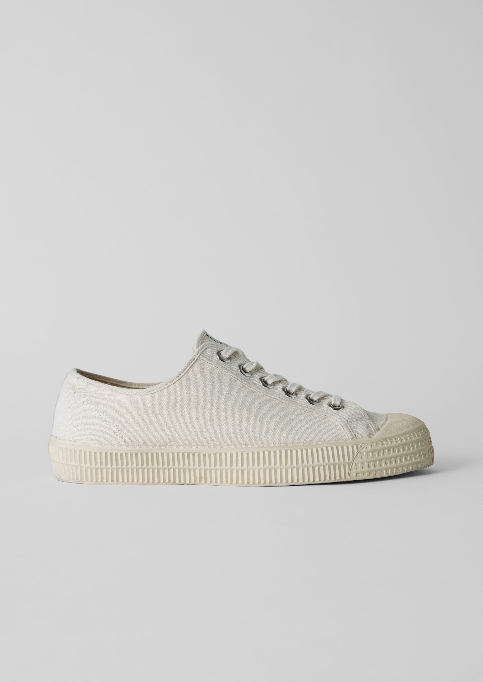 Novesta Star Master Plimsolls | Beige | TOAST