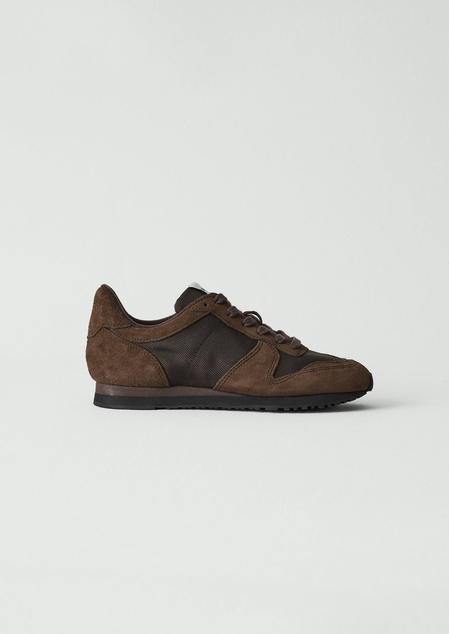 Novesta Marathon Sneakers | Bitter Chocolate | TOAST