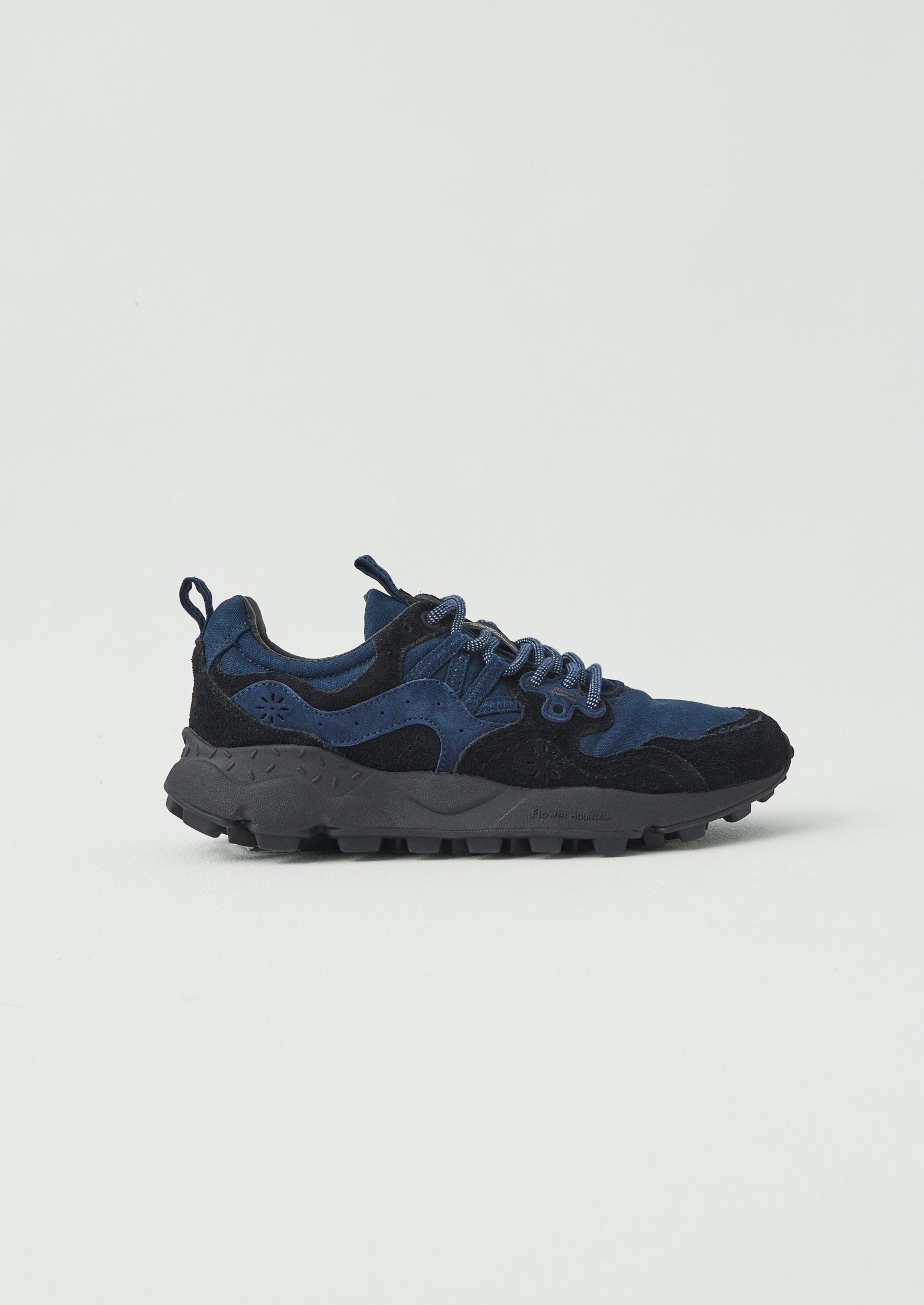 Flower Mountain Yamano Kaiso Trainers | Indigo | TOAST
