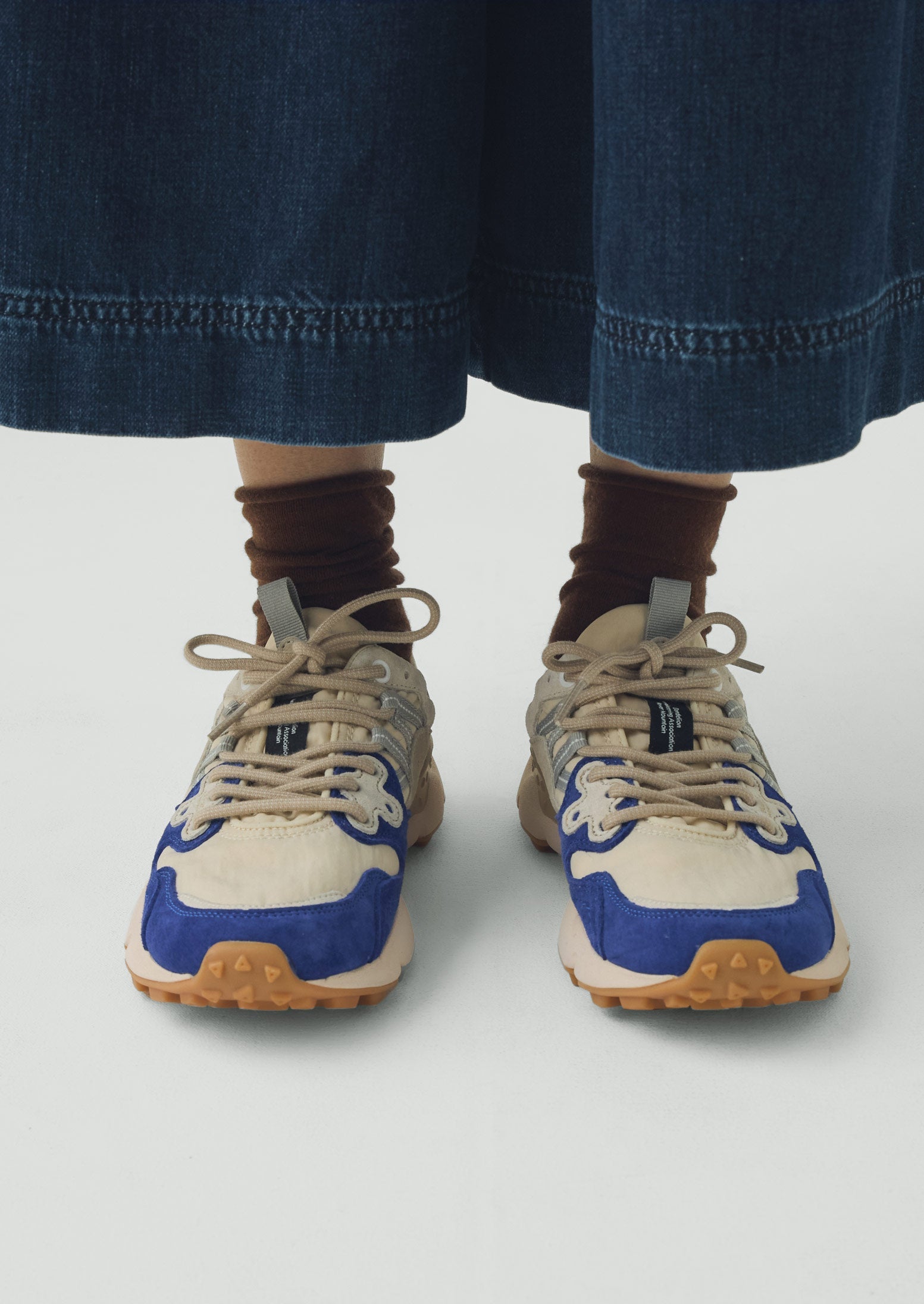 その他 kao Flower Mountain Yamano Kaiso Trainers | Chalk/Hydrangea Blue | TOAST