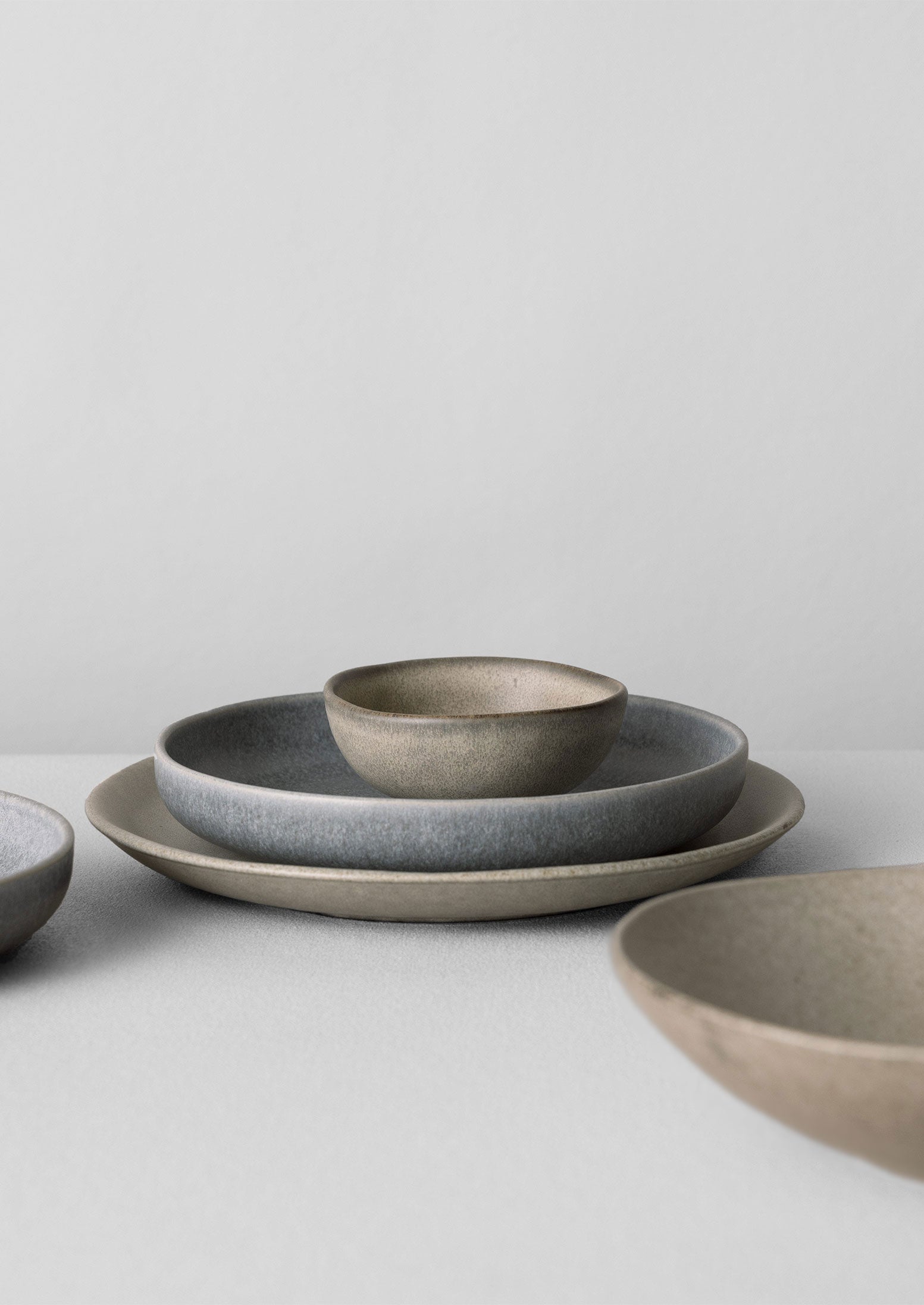 Cove Stoneware Dinner Plate | Speckled Grey | TOAST