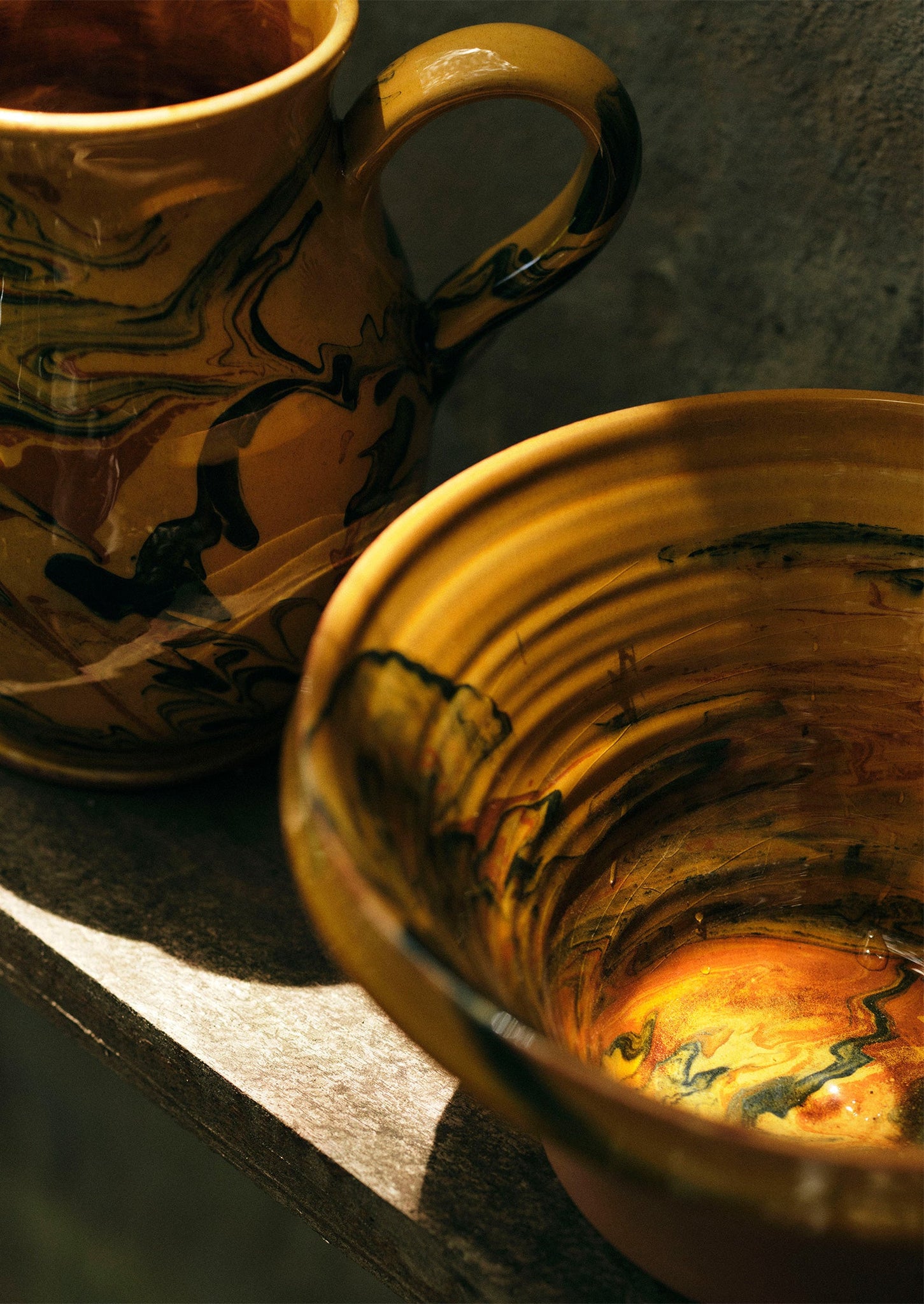 Poterie Barbotine Marbled Pouring Bowl | Honey