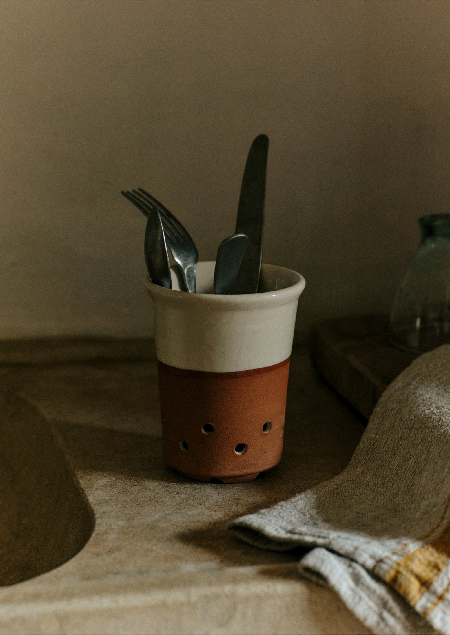 Willow Pottery Cutlery Drainer | Terracotta/Ecru | TOAST