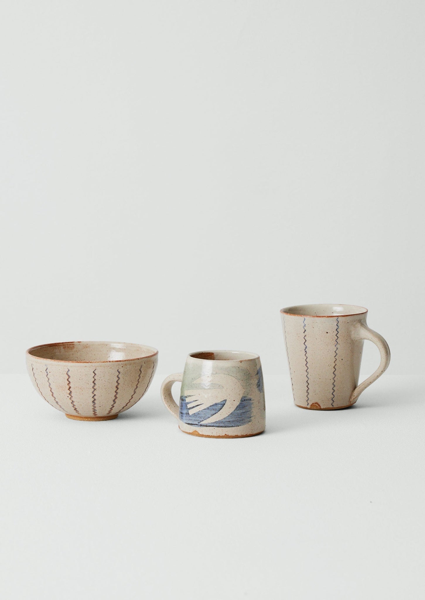 Gilliflower Pottery Bird Mug | White/Blue