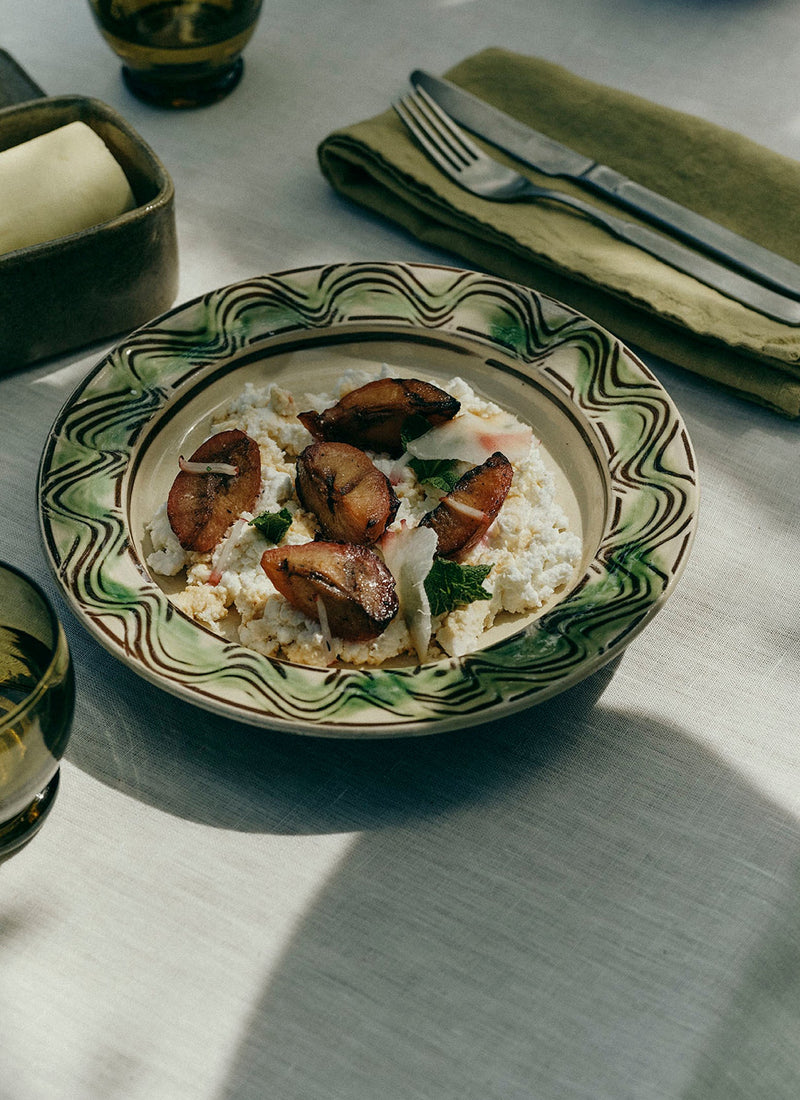 Matt Grimmitt Slipware Plate | Cream/Terracotta