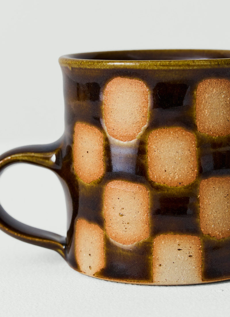 Edmund Davies Checkerboard Mug | Dark Honey