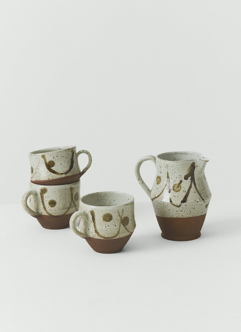US Mayon Hanania Swing Mug | Umber
