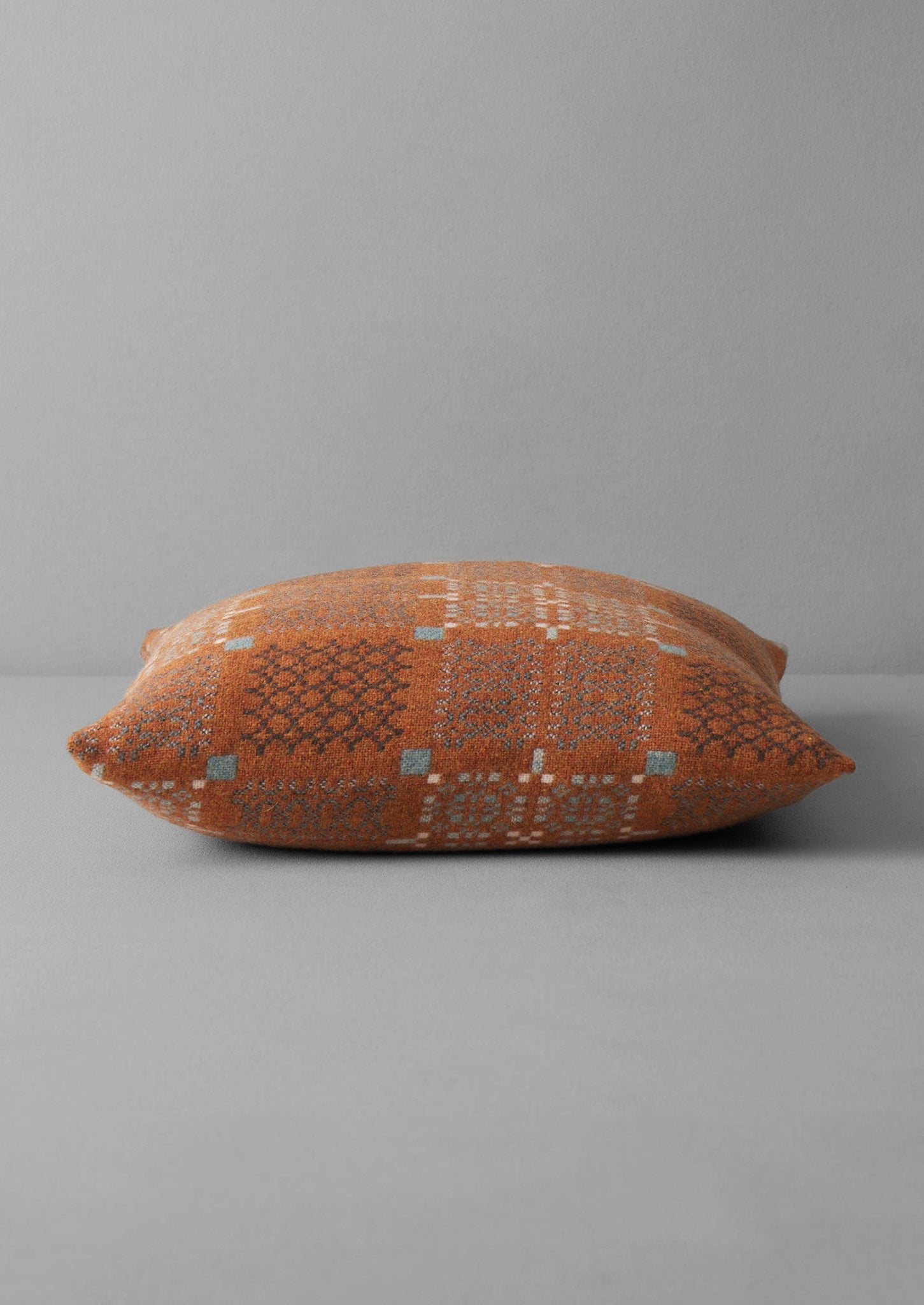 Melin Tregwynt Pillow Cover | Rust/Topaz