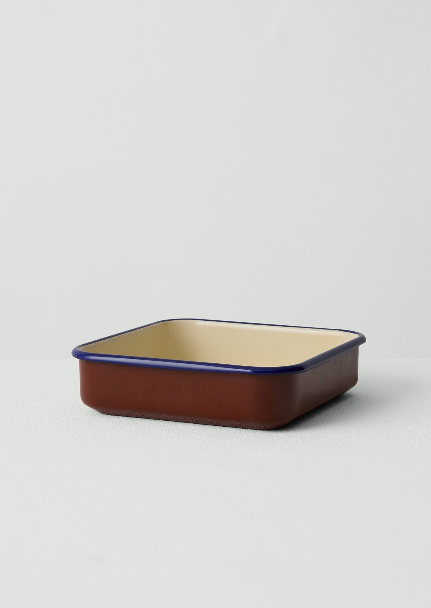 Contrast Rim Enamel Oven Dish | Mahogany/Multi