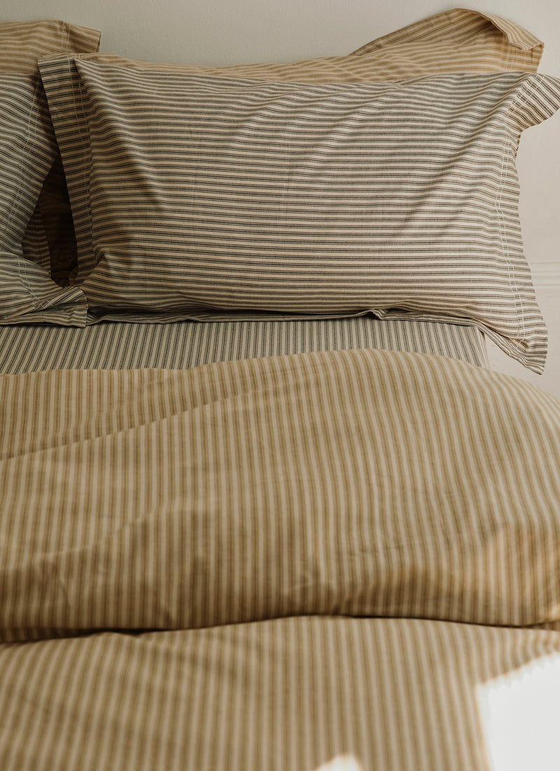 Organic Cotton Ticking Stripe Oxford Pillowcase | Ecru/Graphite