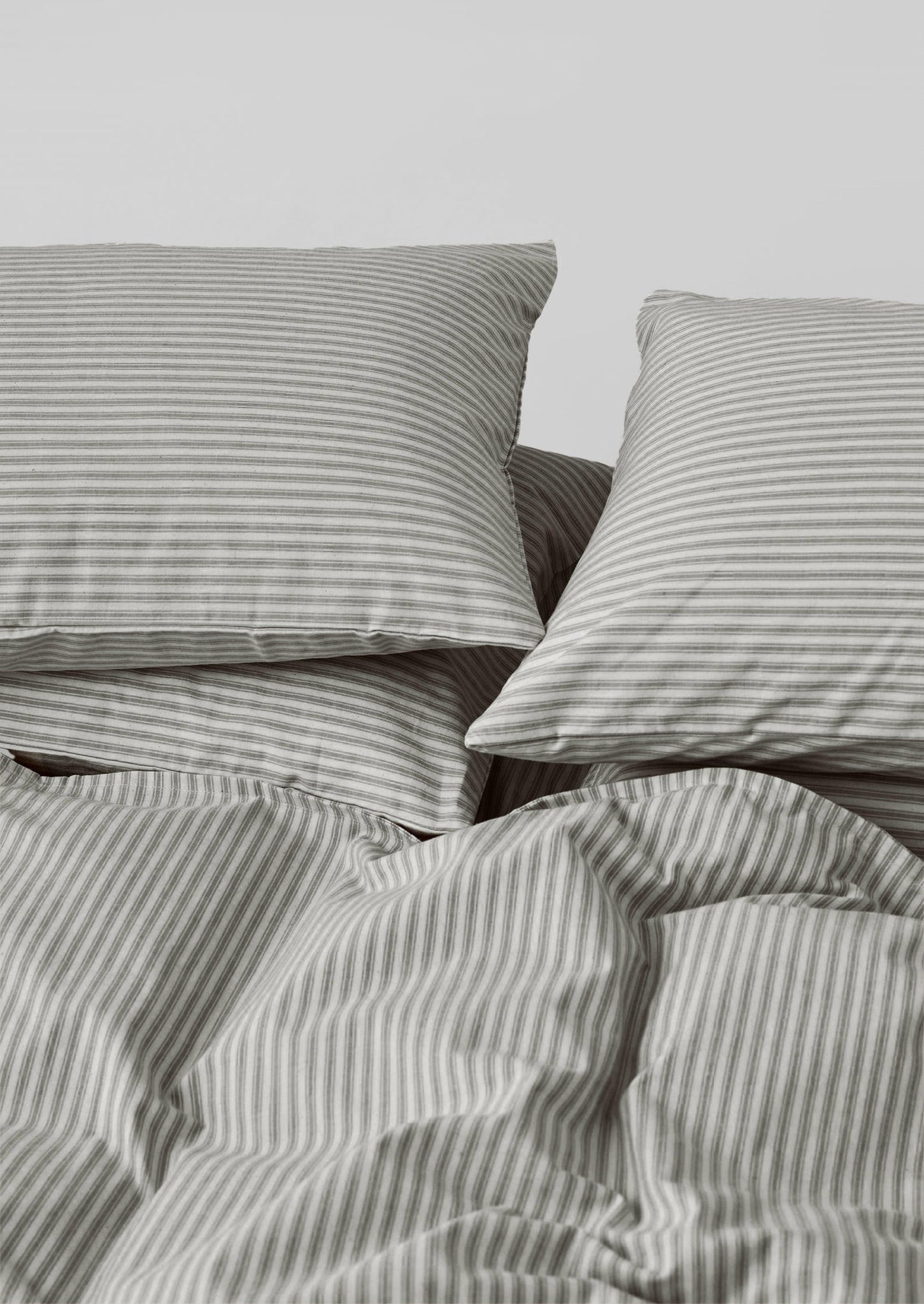 Organic Cotton Ticking Stripe Housewife Pillowcase | Ecru/Graphite