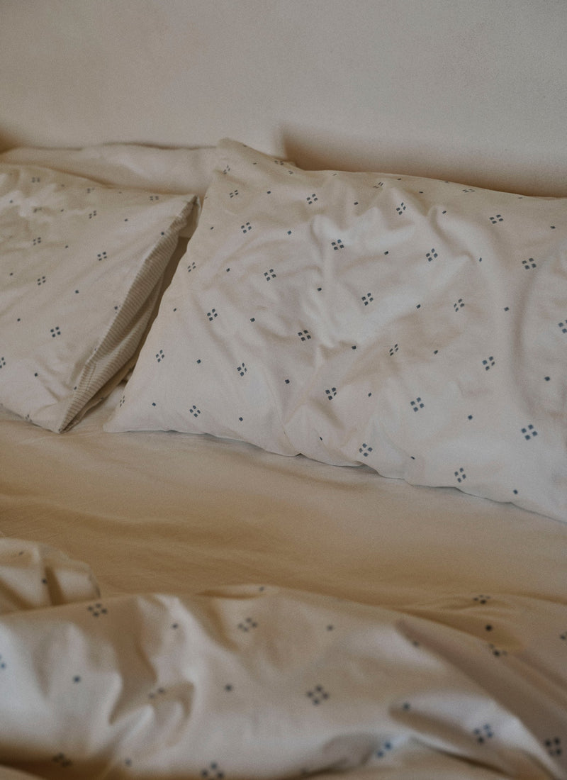 Rowan Print Housewife Pillowcase Set | Ecru/Soft Blue