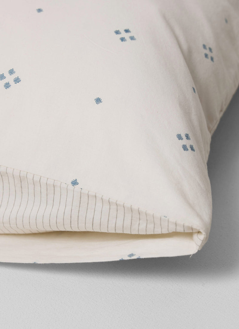 Rowan Print Housewife Pillowcase Set | Ecru/Soft Blue