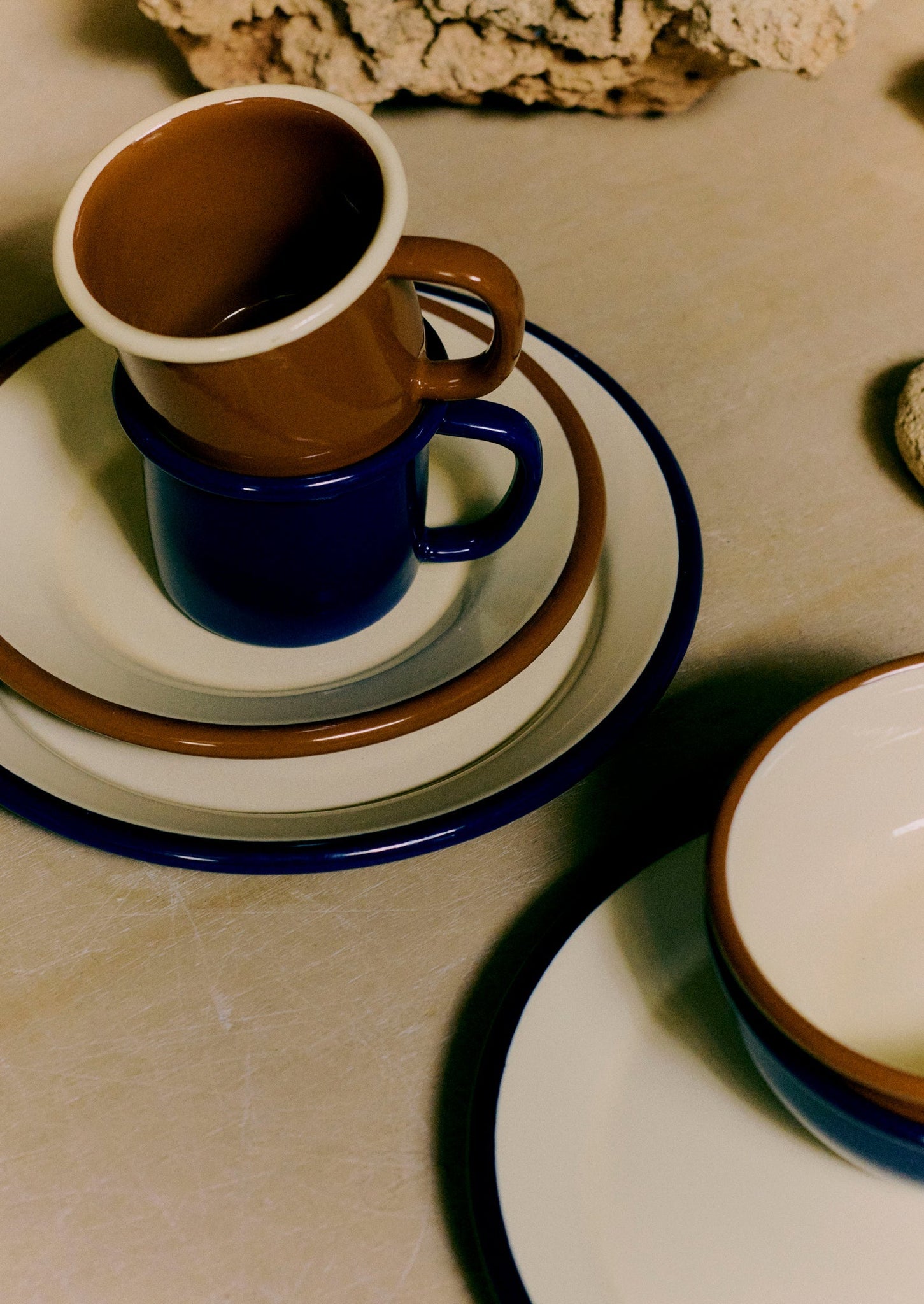 Contrast Rim Enamel Mug | Cumin/Cream