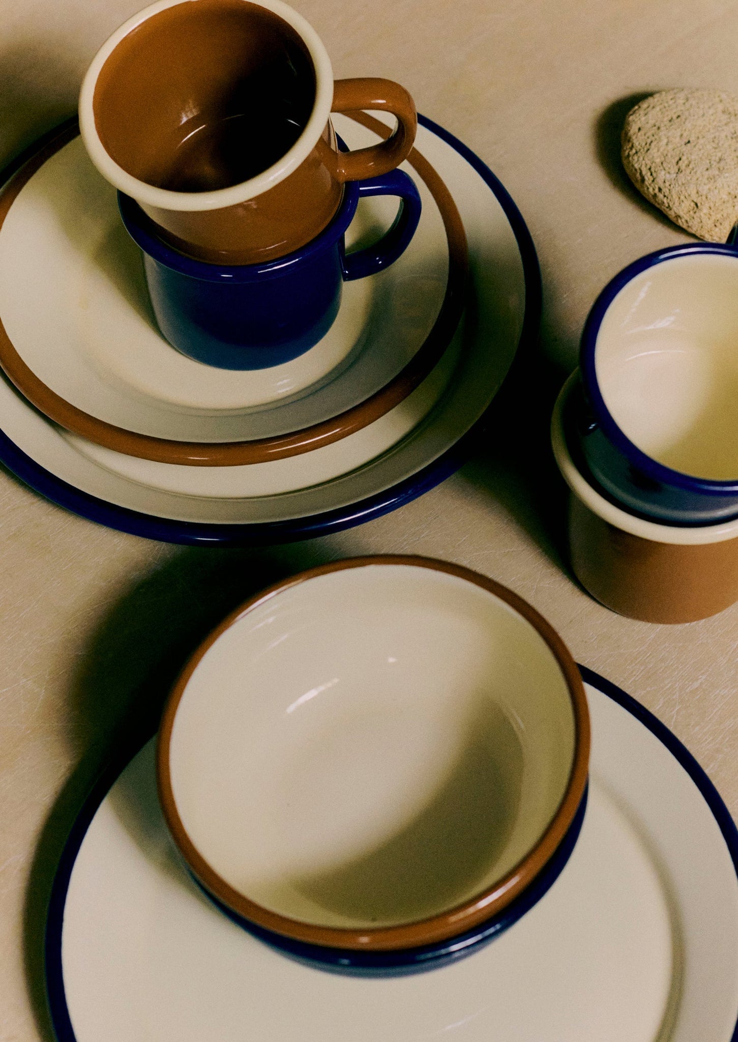 Contrast Rim Enamel Mug | Cumin/Cream