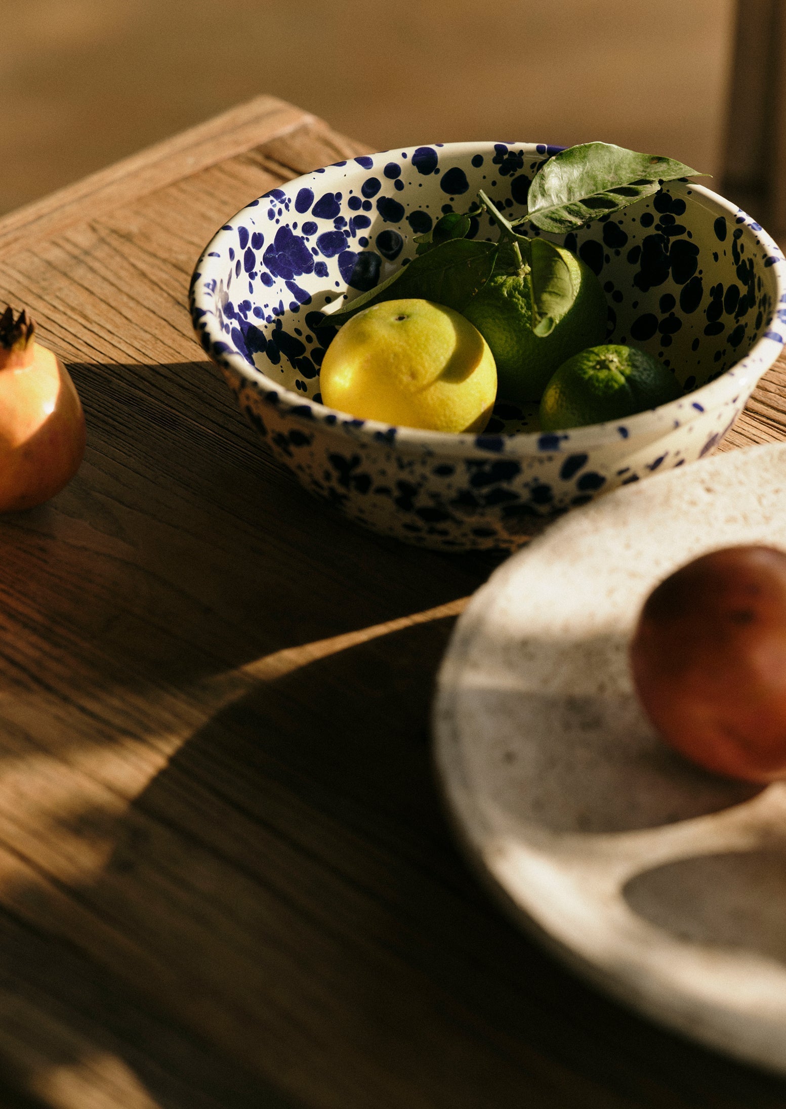 Toast Splatter Enamel Salad Bowl - Thumbnail 3