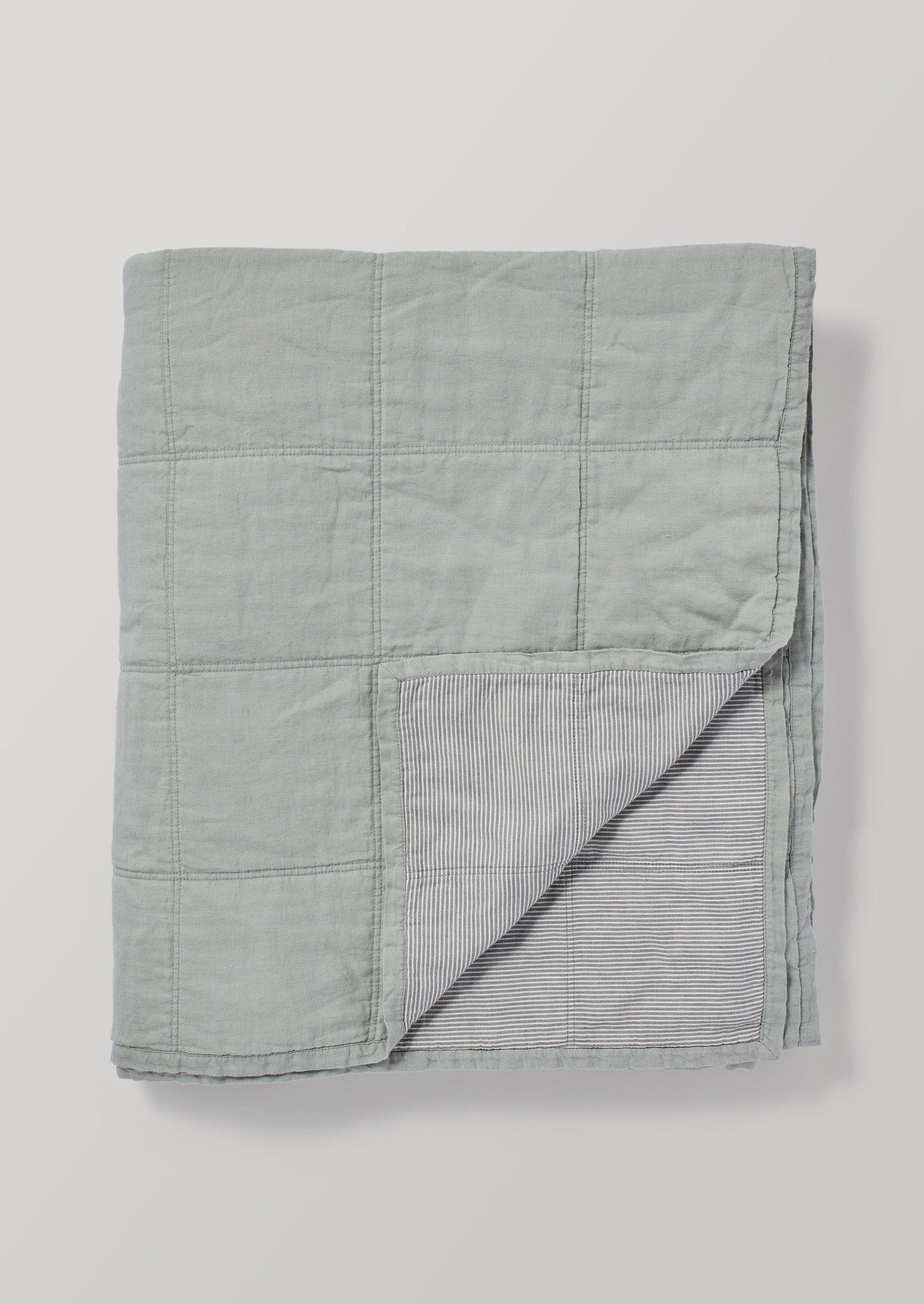 Stripe Backed Linen Quilt | Soft Mint