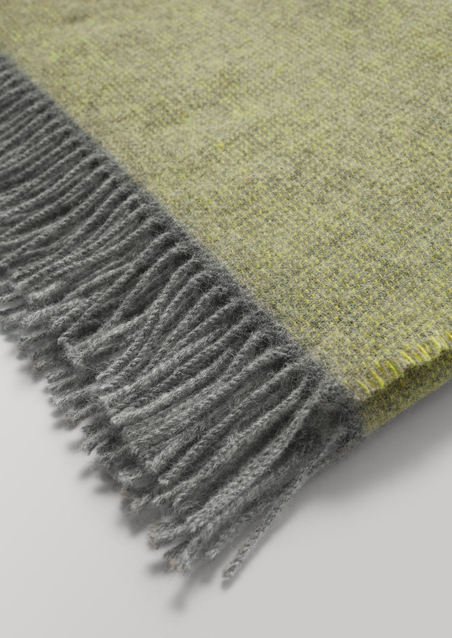 Brior Wool Blanket | Pollen/Anthracite
