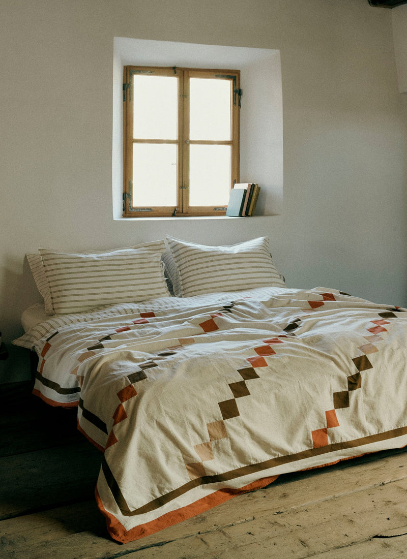 Gable Patchwork Cotton Lightweight Bedspread | Ecru/Rich Ochre/Coral