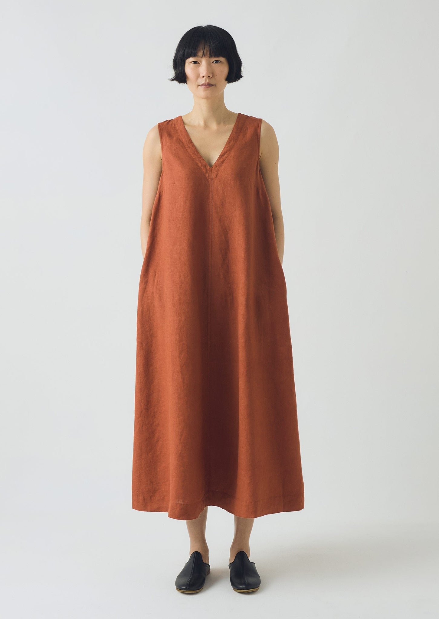 Garment Dyed Linen Sleeveless Dress | Burnt Sienna