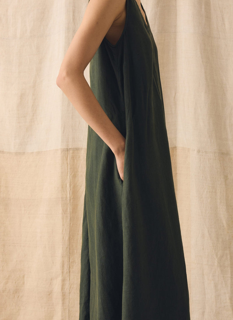 Garment Dyed Linen Sleeveless Dress | Dark Olive Garment Dyed Linen Sleeveless Dress | Dark Olive