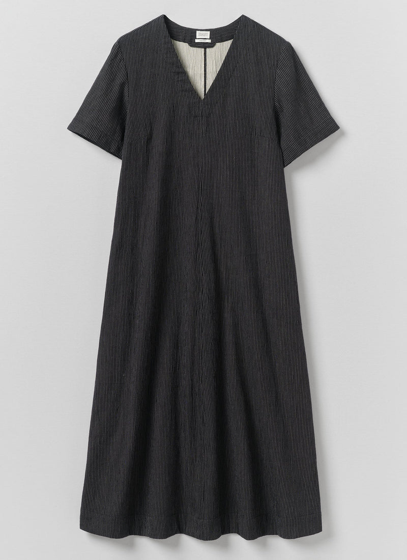 Fine Stripe Crinkled Cotton V Neck Dress | Earth/Ecru