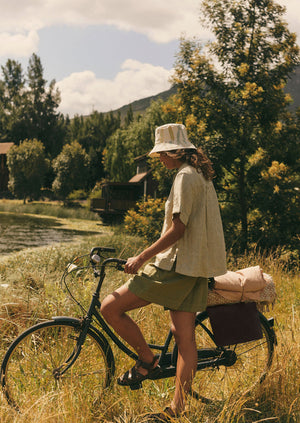 Garment Dyed Linen Shorts | Olive Oil