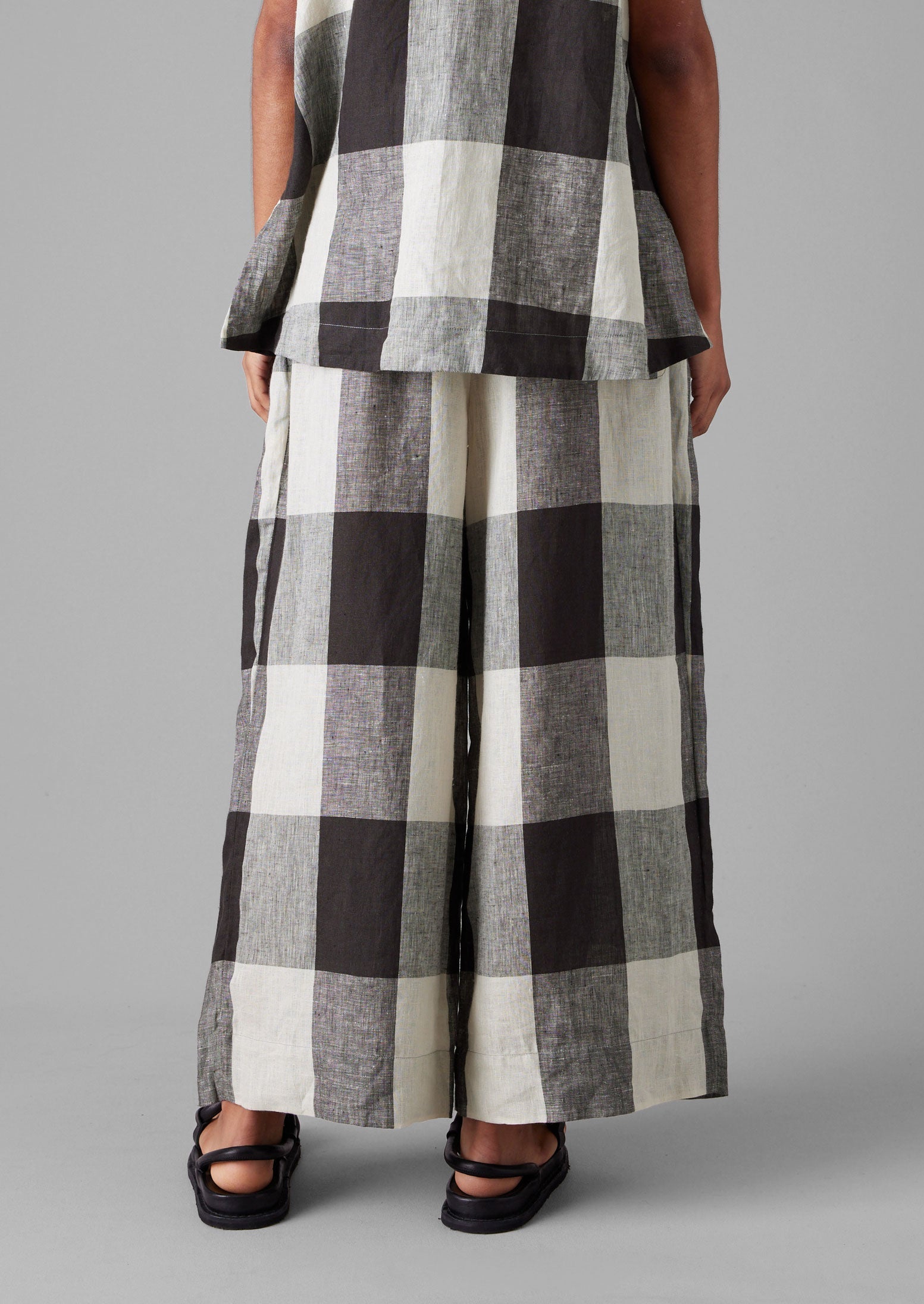 Macro Gingham Lightweight Linen Pants | Ecru/Charcoal | TOAST