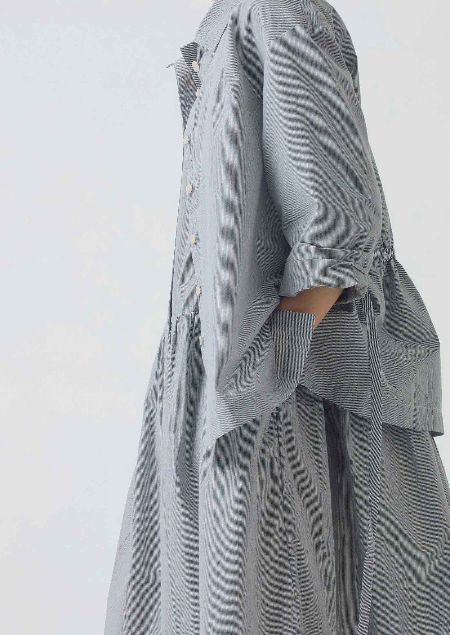 Fine Stripe Cotton Tie Shirt | Ecru/Slate