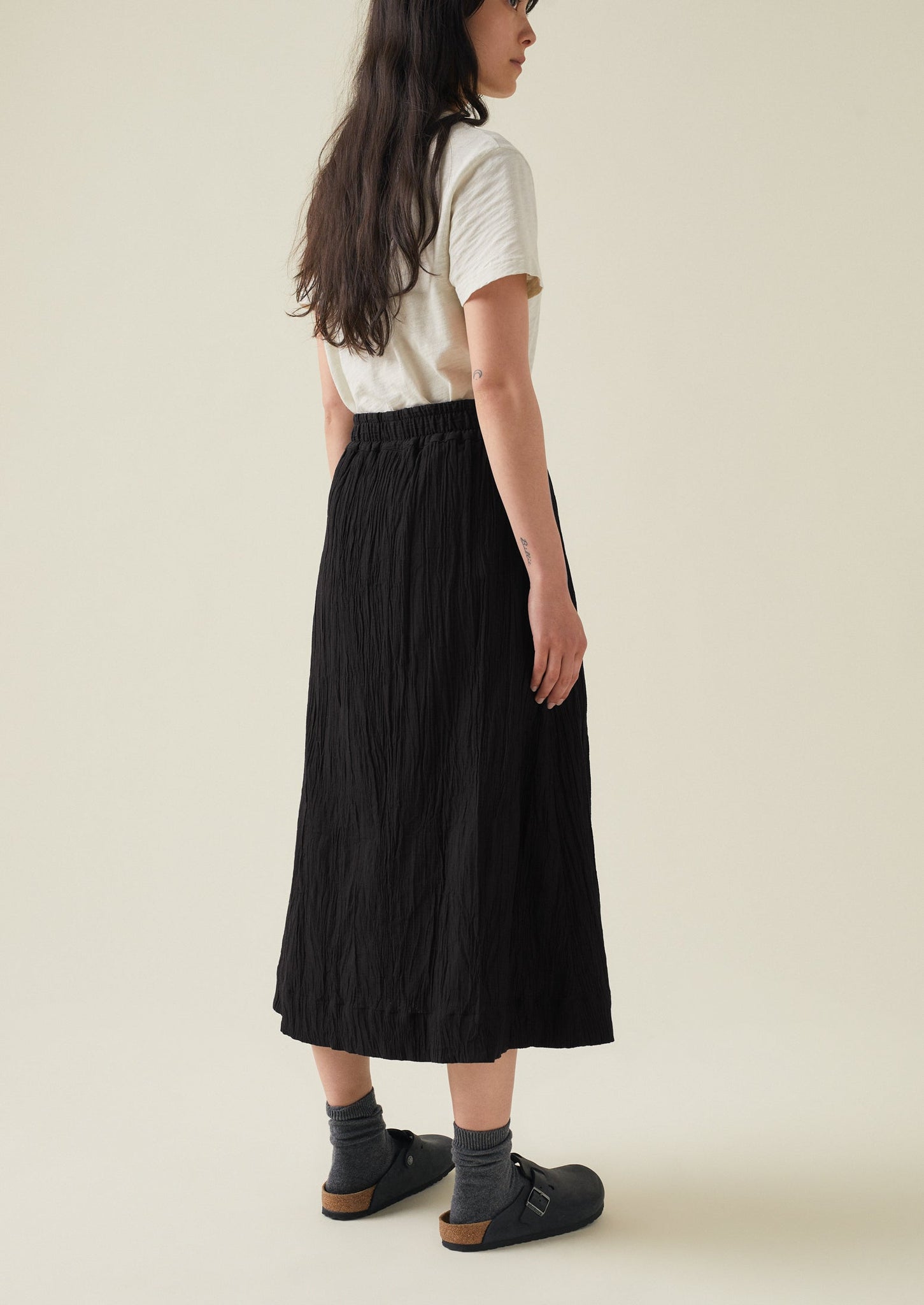 Crinkle Cotton Skirt | Black | TOAST